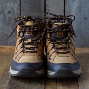 Avalanche Hiking Boot women's size 6